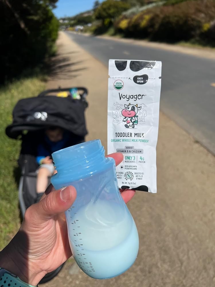 Voyager Toddler Milk On The Go, USDA Organic Shelf Stable Whole Milk Powder, Great for Travel, No Refrigeration, Gluten Free with No GMO&#39;s and No Antibiotics for Kids, 32 Sachets of 15g - 2 Pack