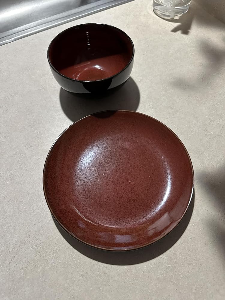 LERATIO Ceramic Dinnerware Sets for 4,Stoneware Coupe Plates and Bowls Sets,Highly Chip and Crack Resistant | Dishwasher &amp;amp; Microwave &amp;amp; Oven Safe Dishes set,Reactive Glaze Dinnerware- Service for 4