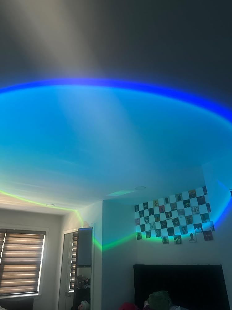 1366089