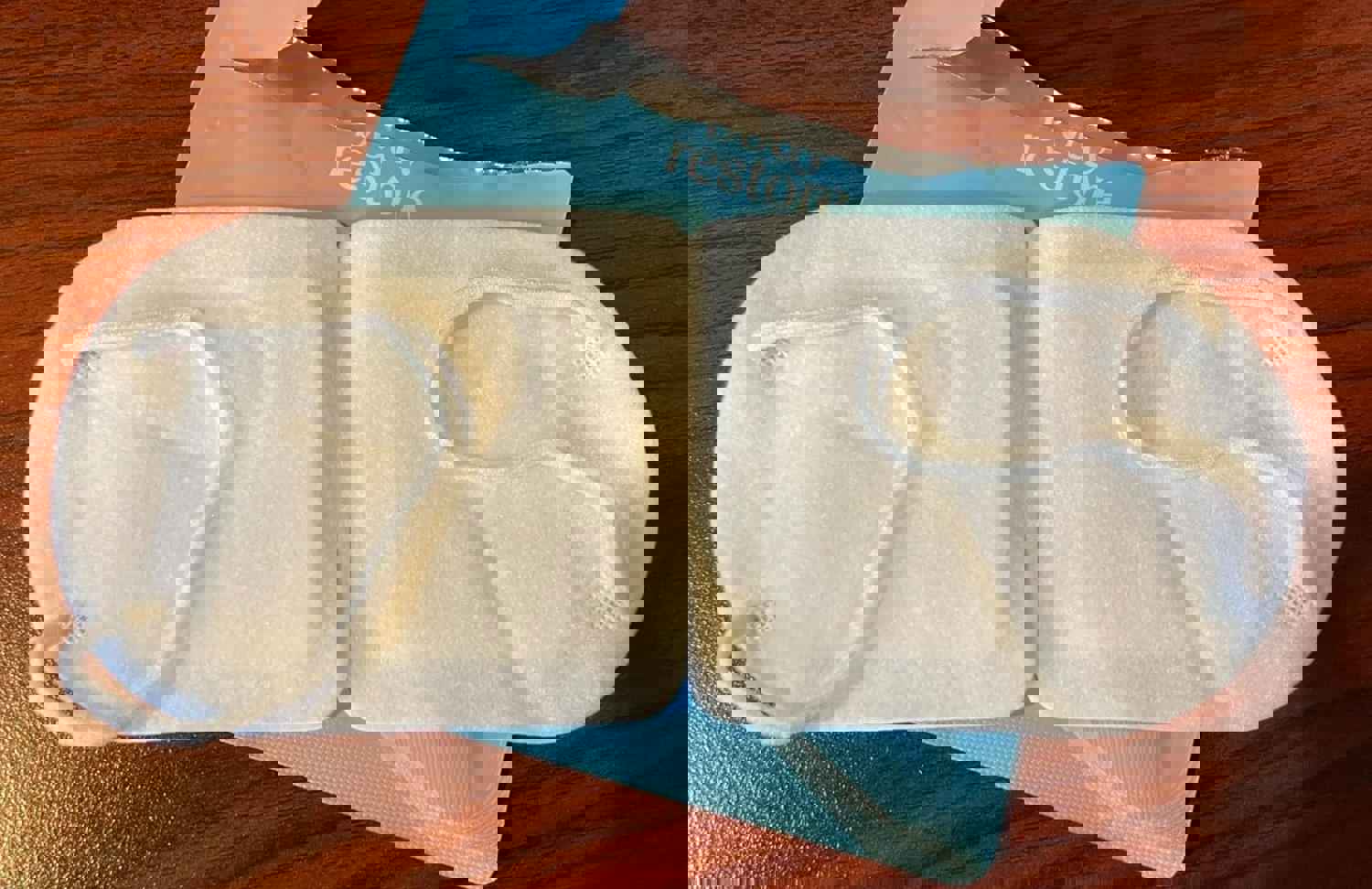 1365829