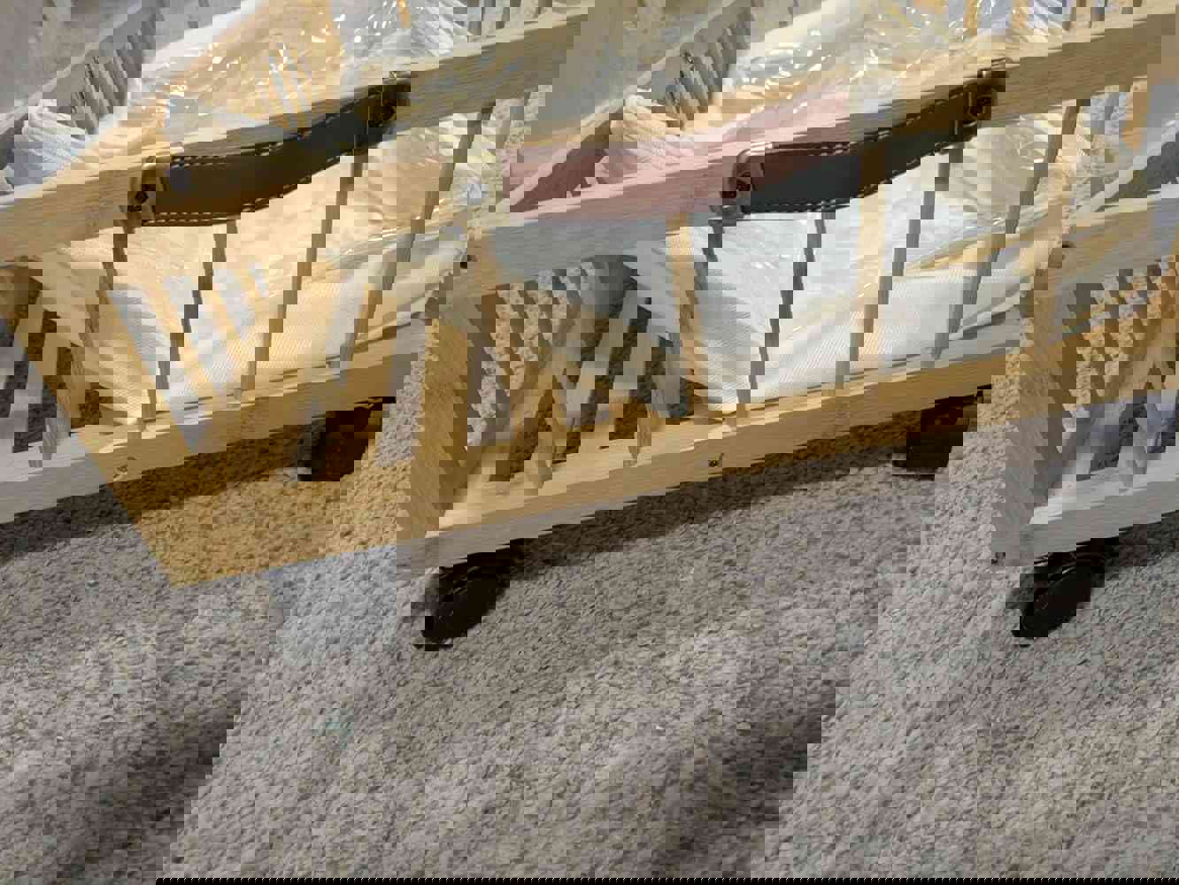 1366257