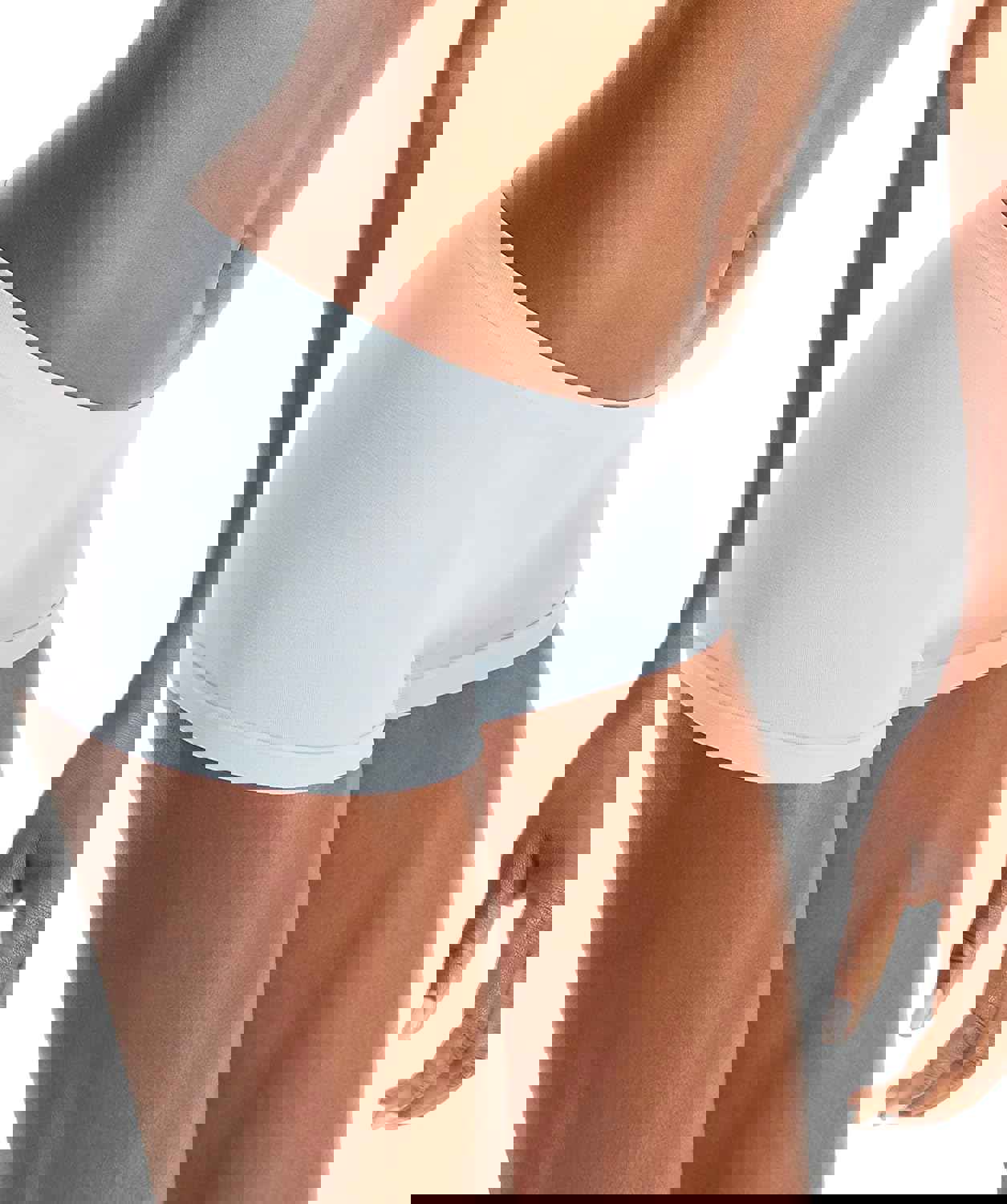 1481898