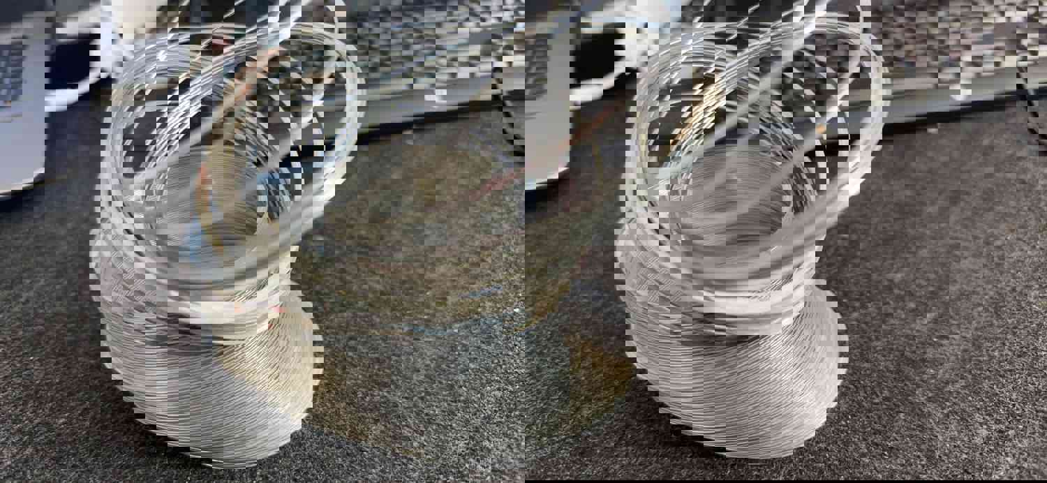 1502596