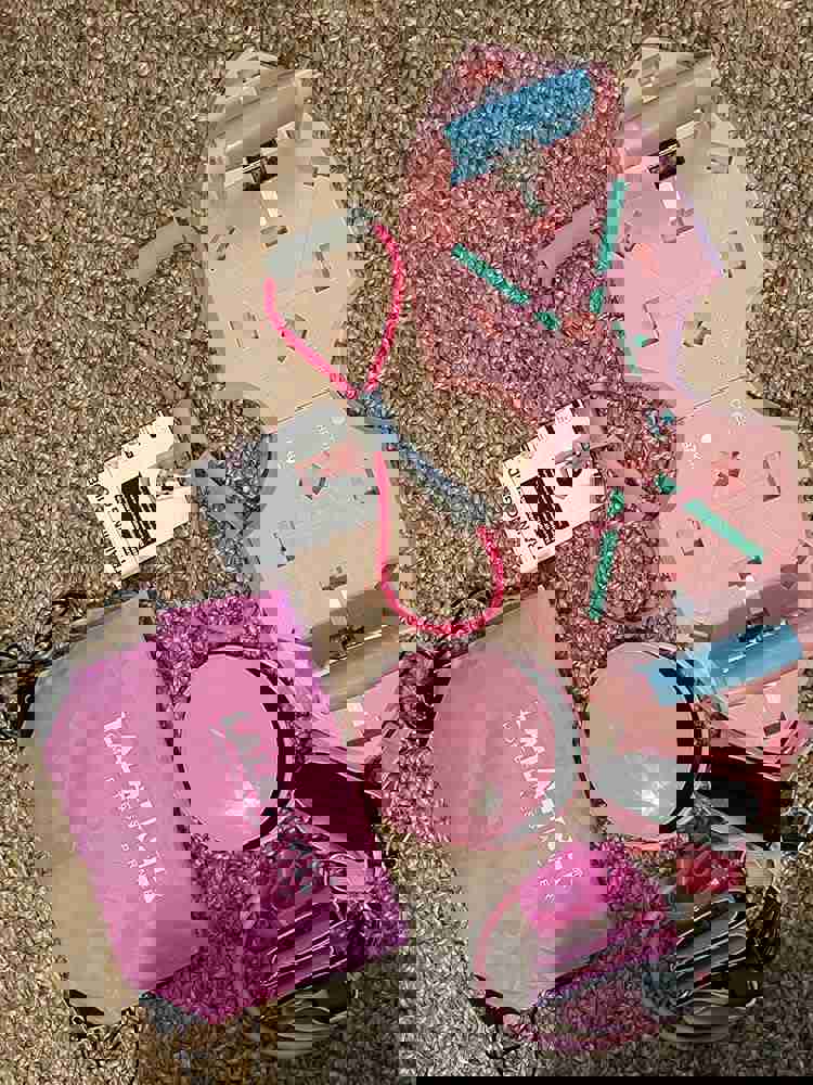 1535303