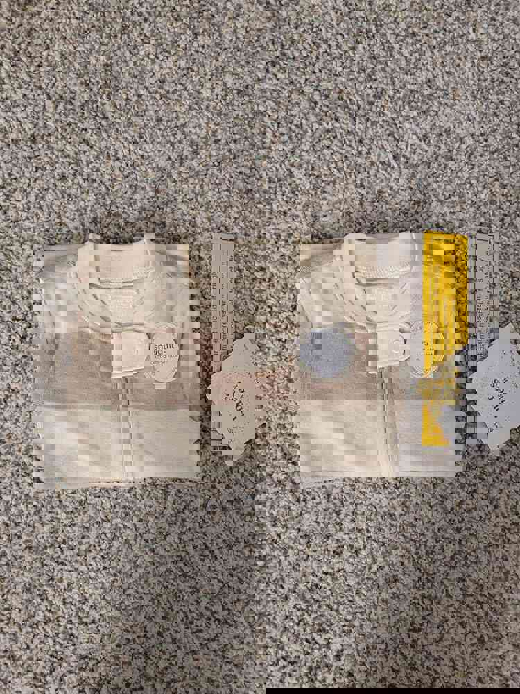 1535553