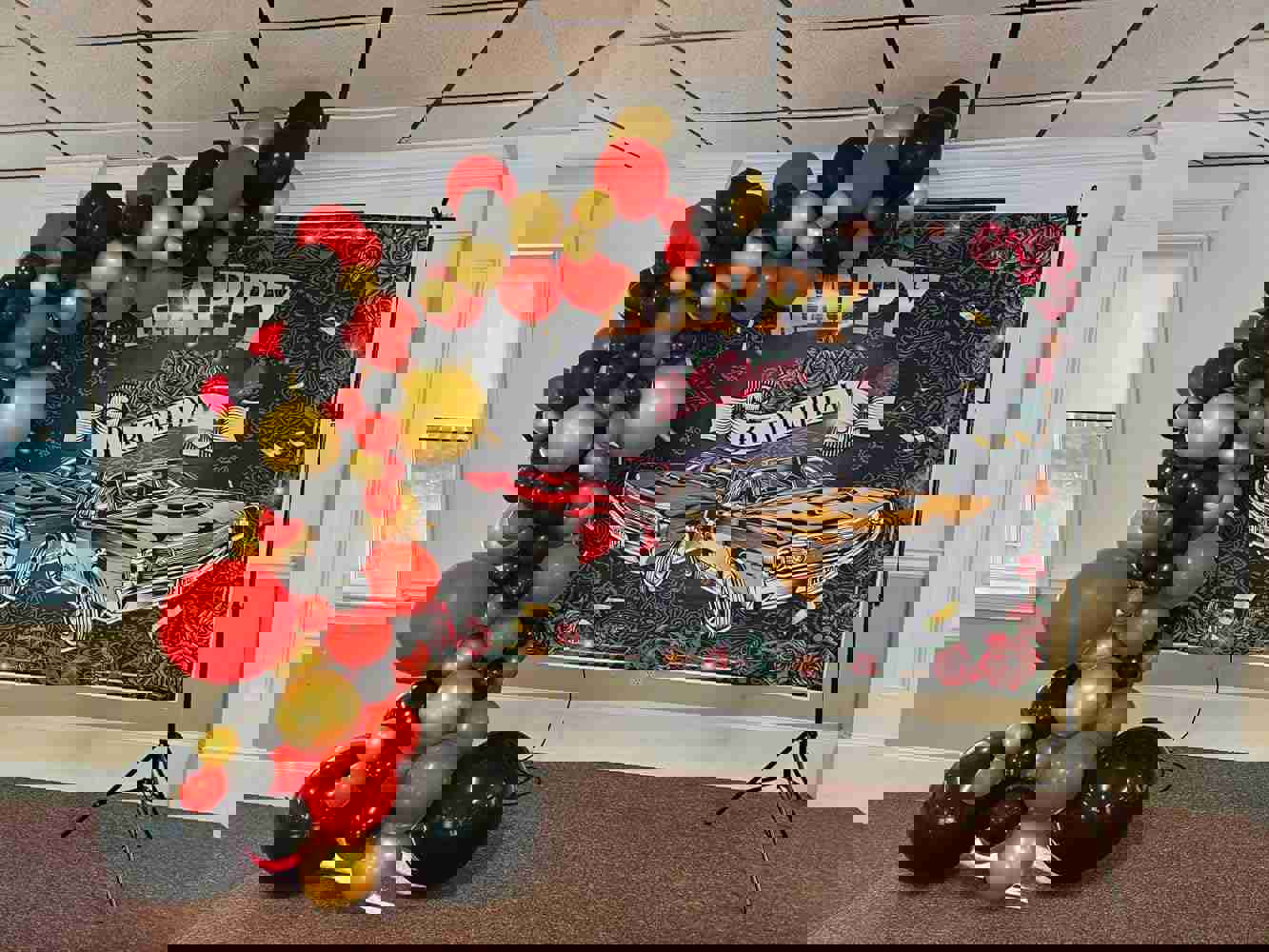 1536228
