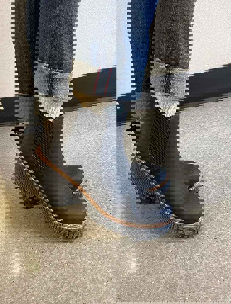 1535997