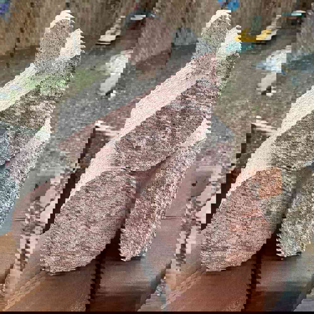 1535761