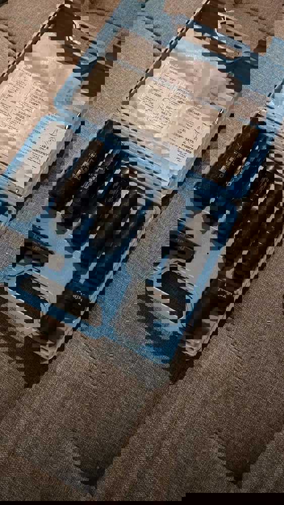 1536756