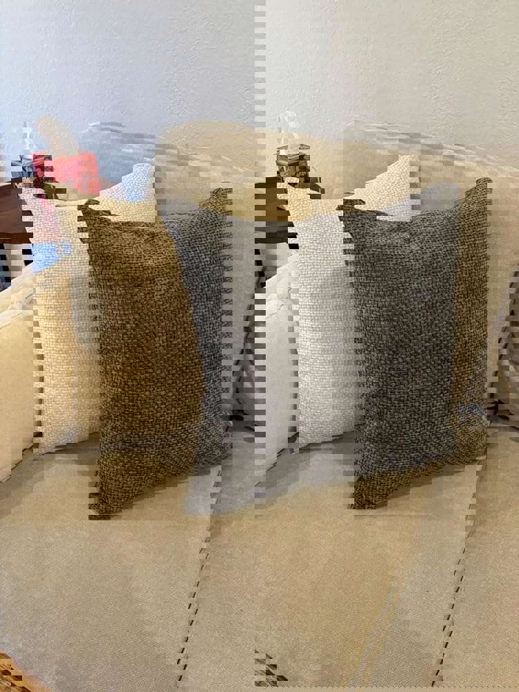 1537171
