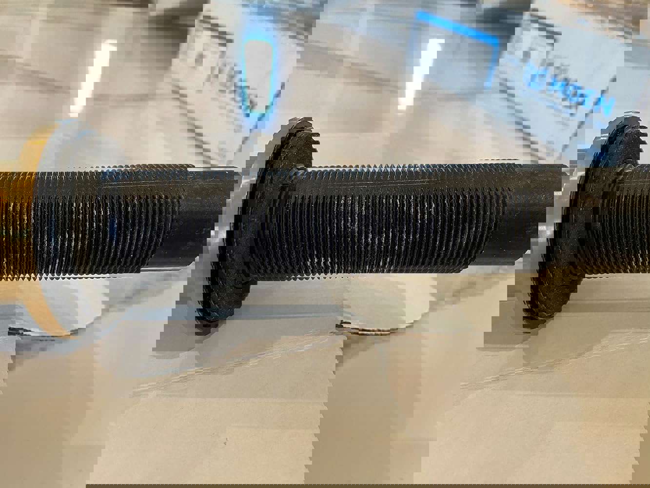 1537135