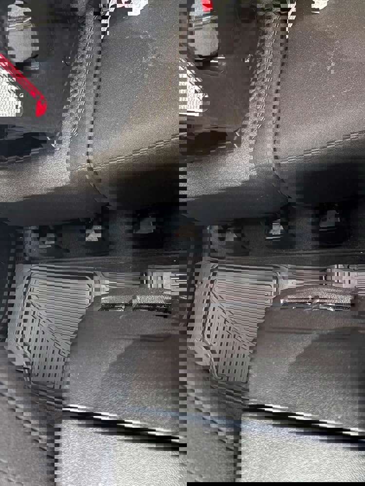 1537196