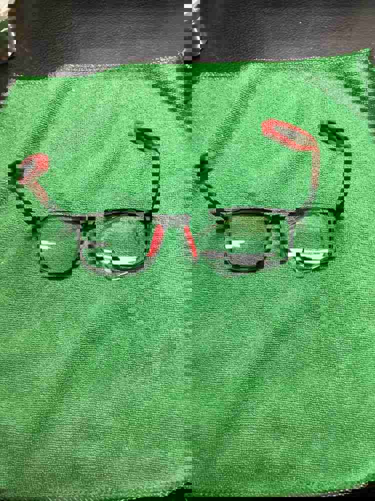1537505
