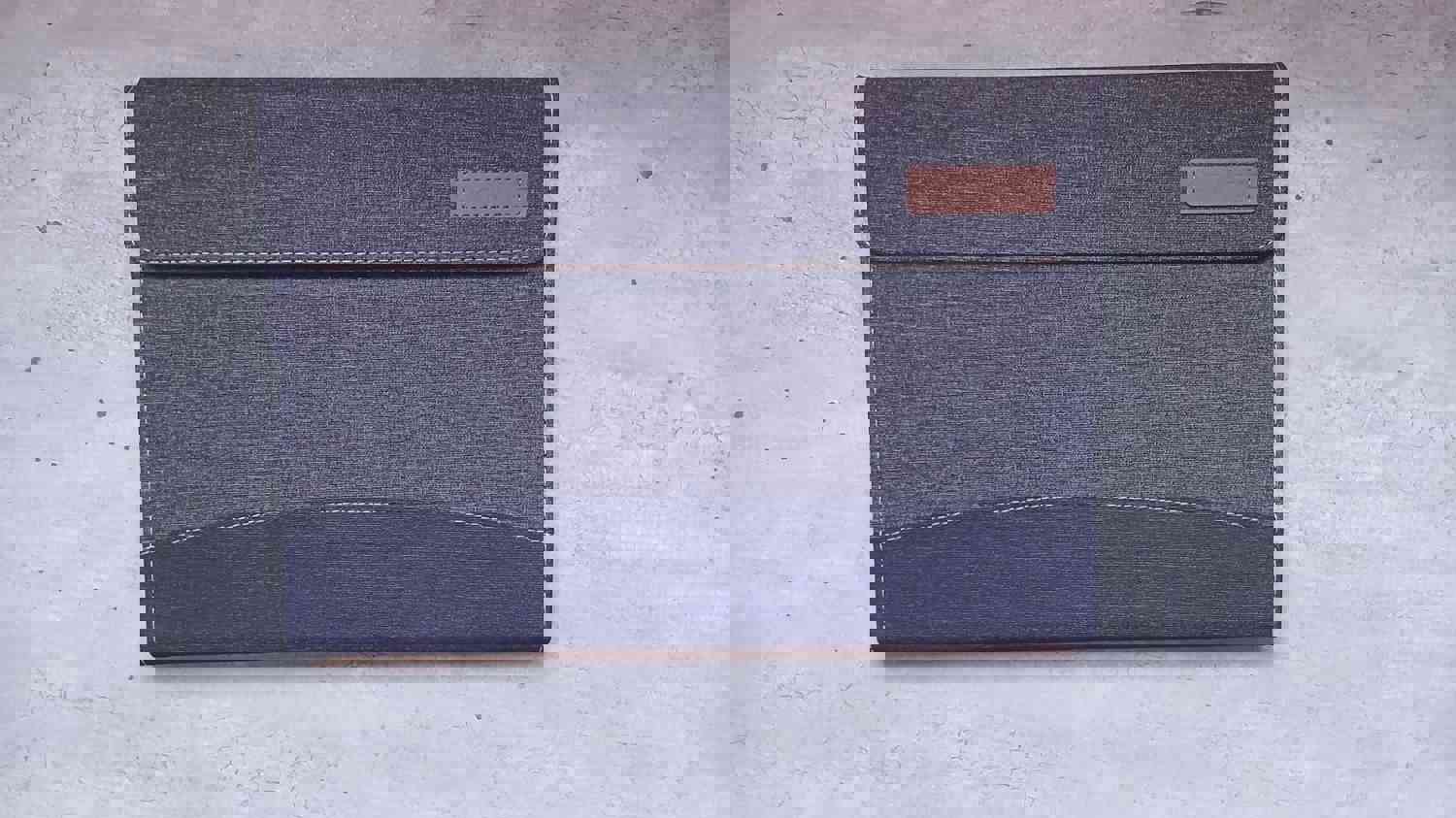 1538918
