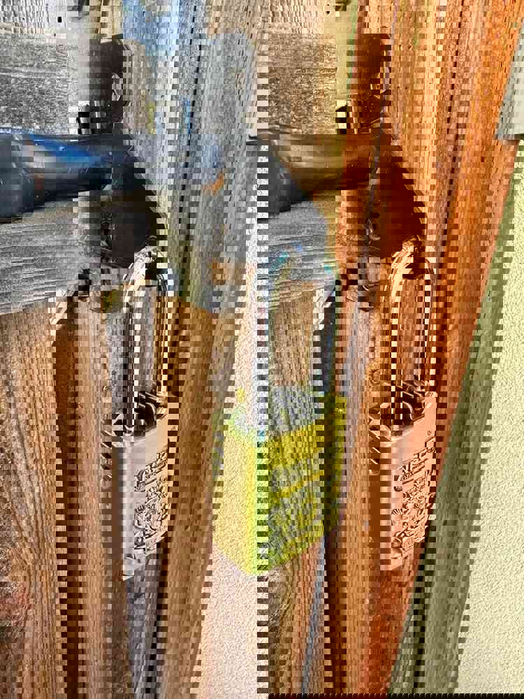 1539453