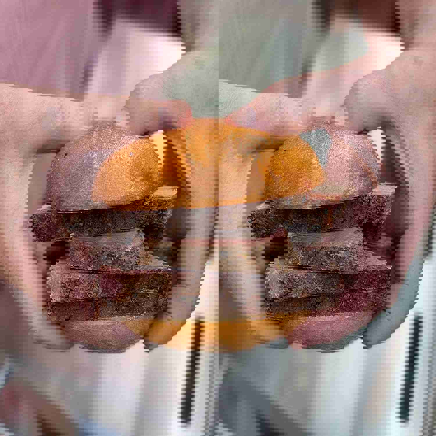 1539709