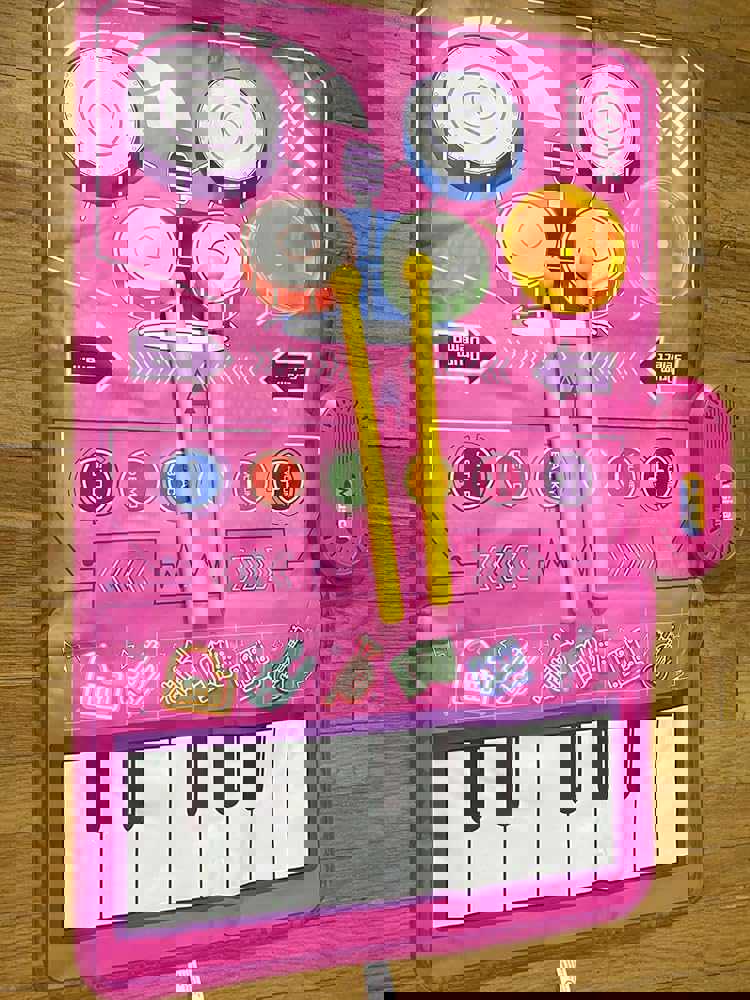 1539571