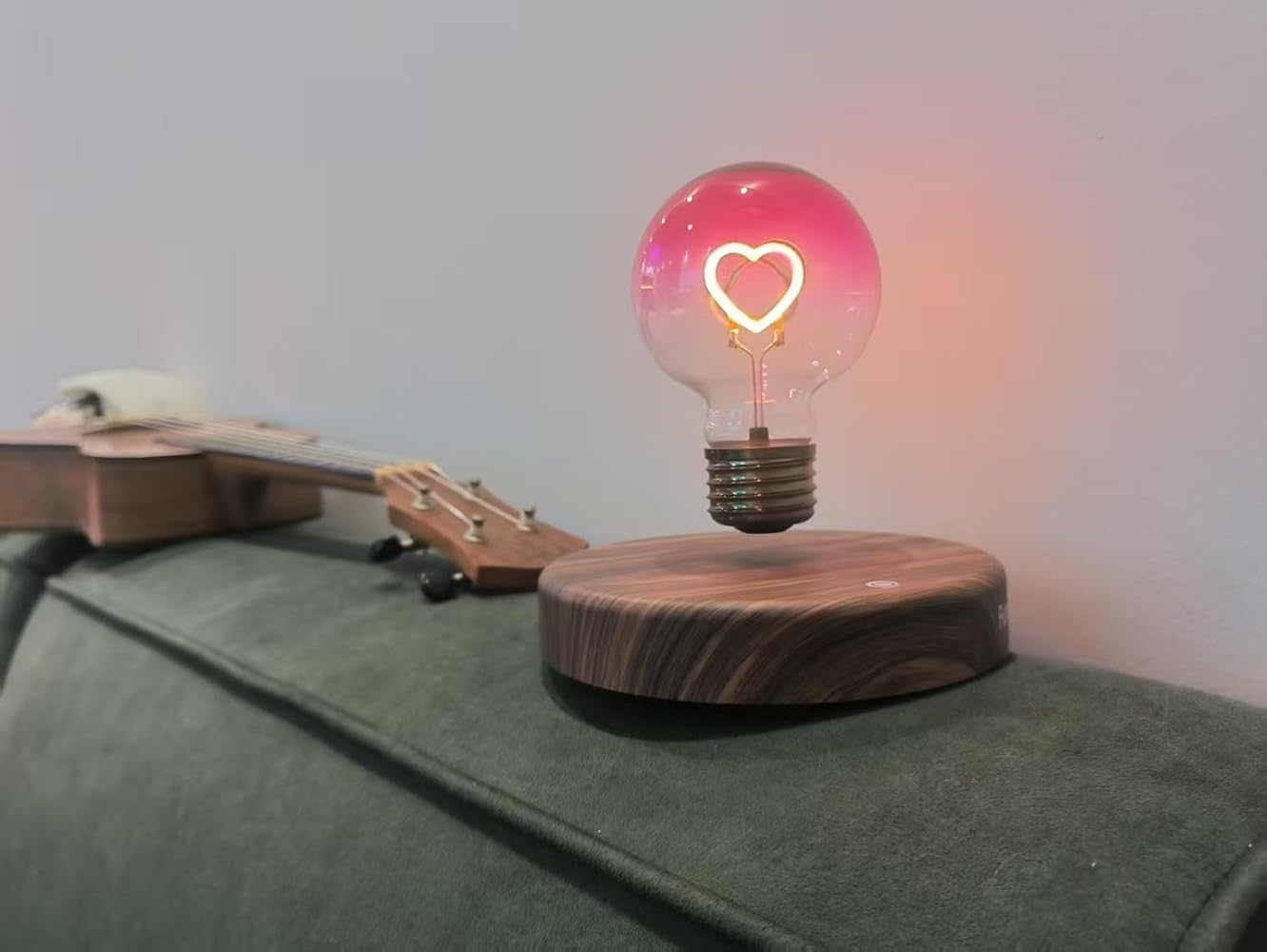 Funtastech Levitating Lamp Magnetic Levitation Ambient Lighting Led Night Light Bulb with Floating Display Stand Tray for Plants, Toys, Ornaments, Home Office Table &amp;amp; Room Desk Decor, Cool Tech Gifts