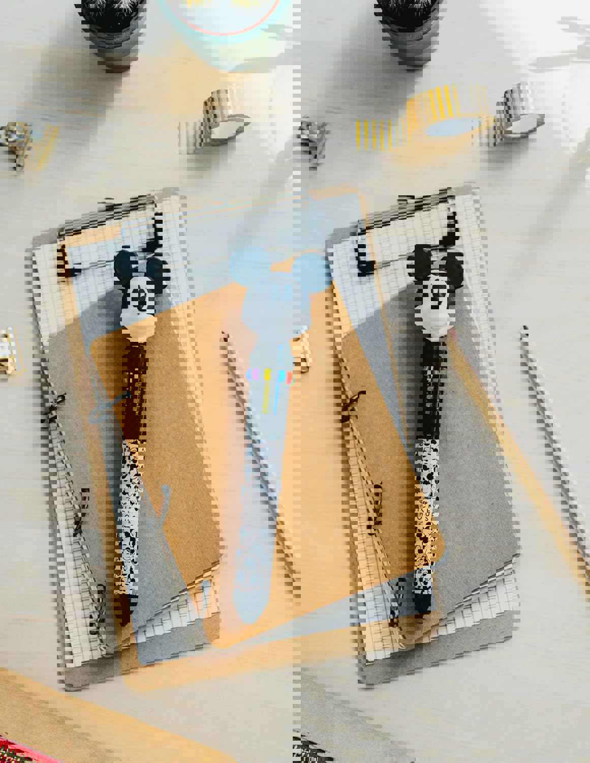 1540443