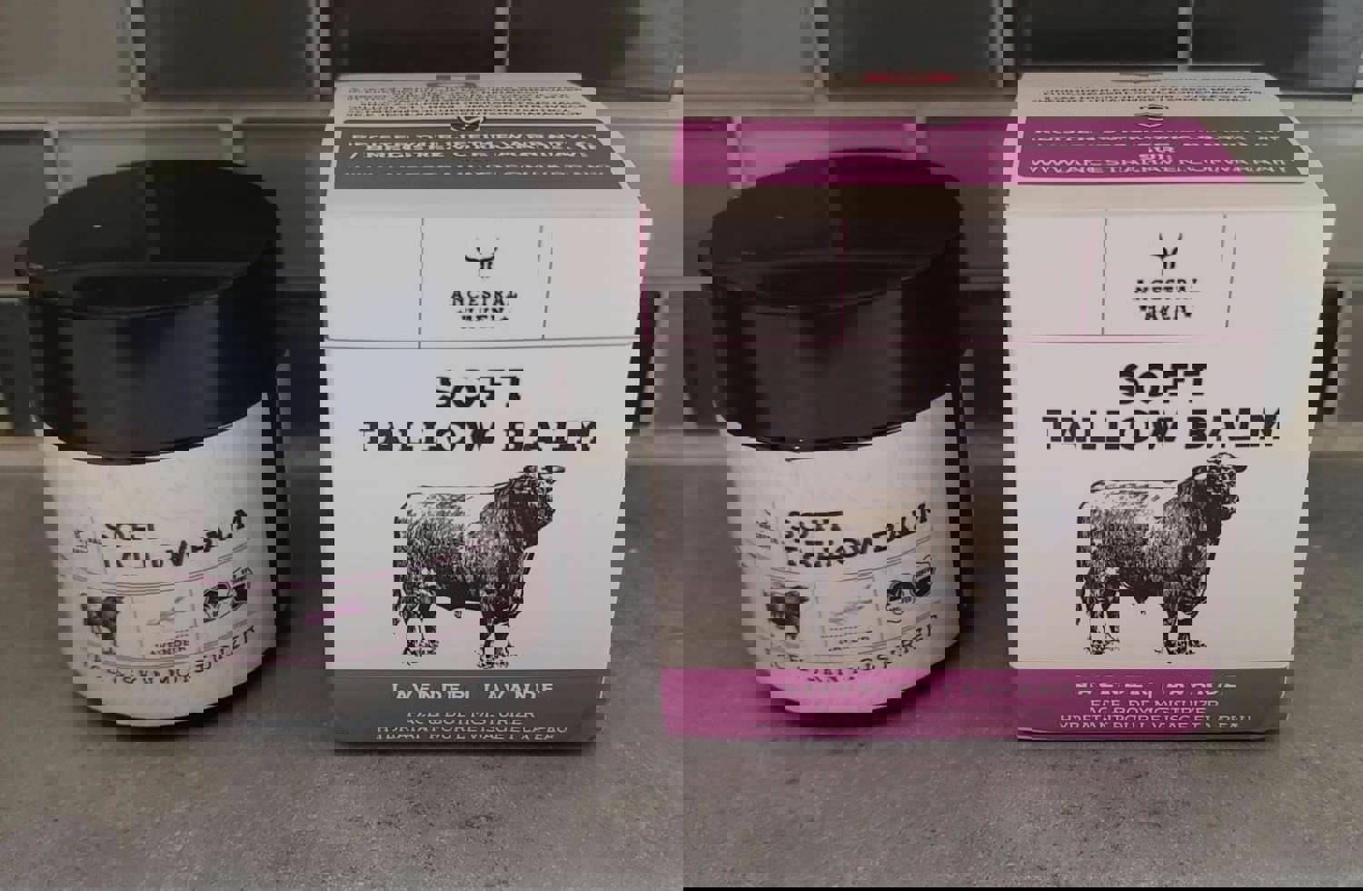 1540281