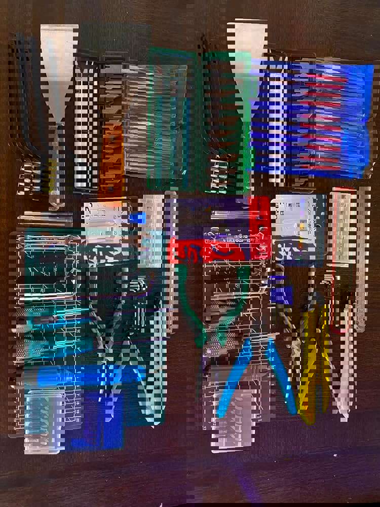 1540924