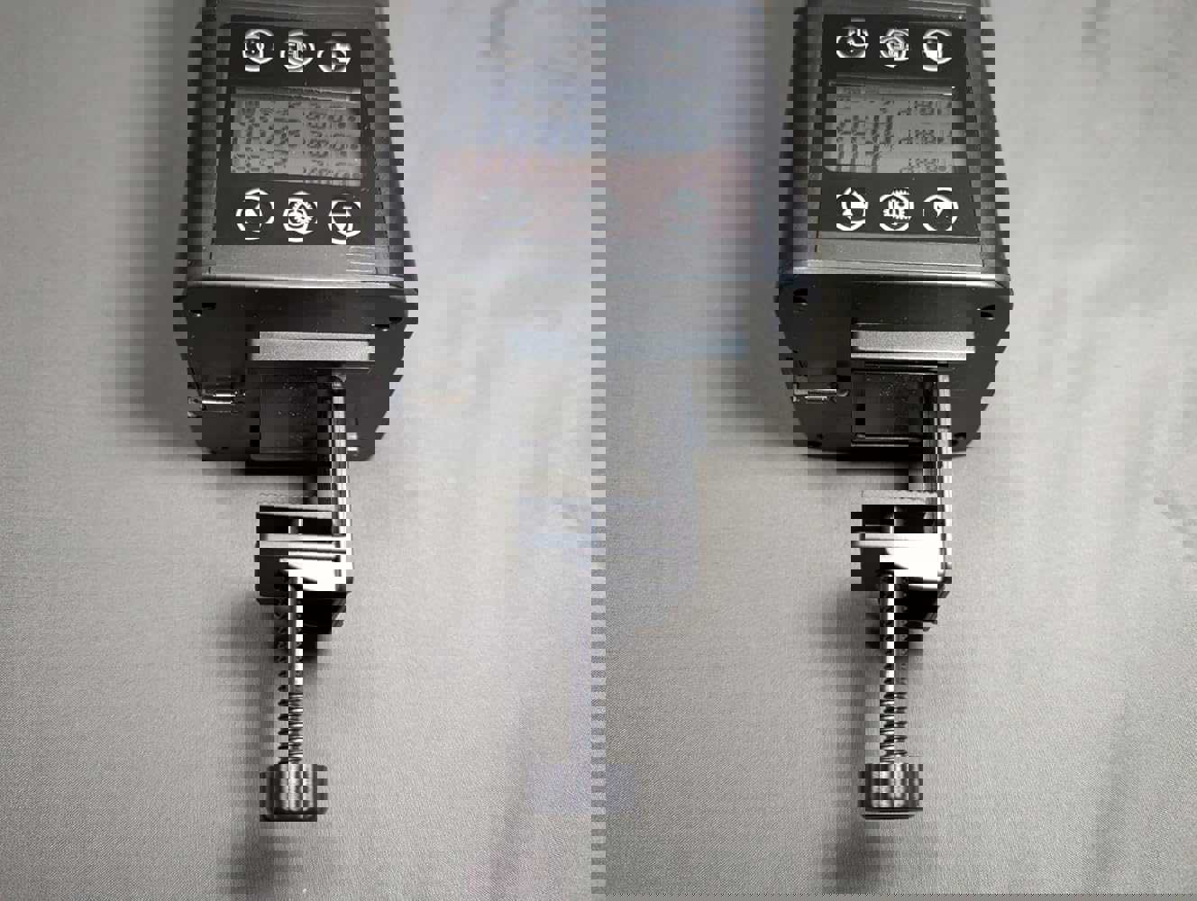 1543459