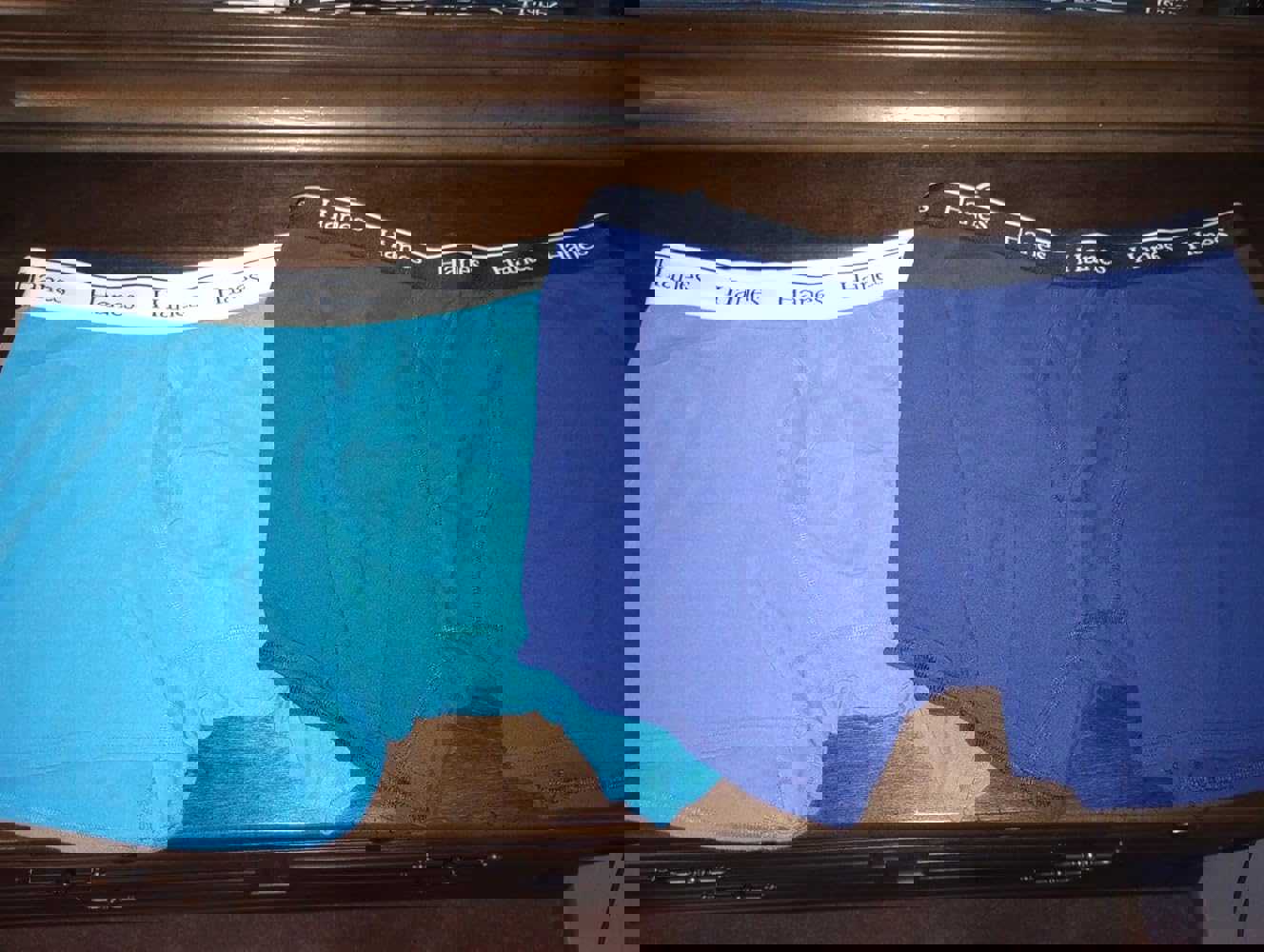 1542111