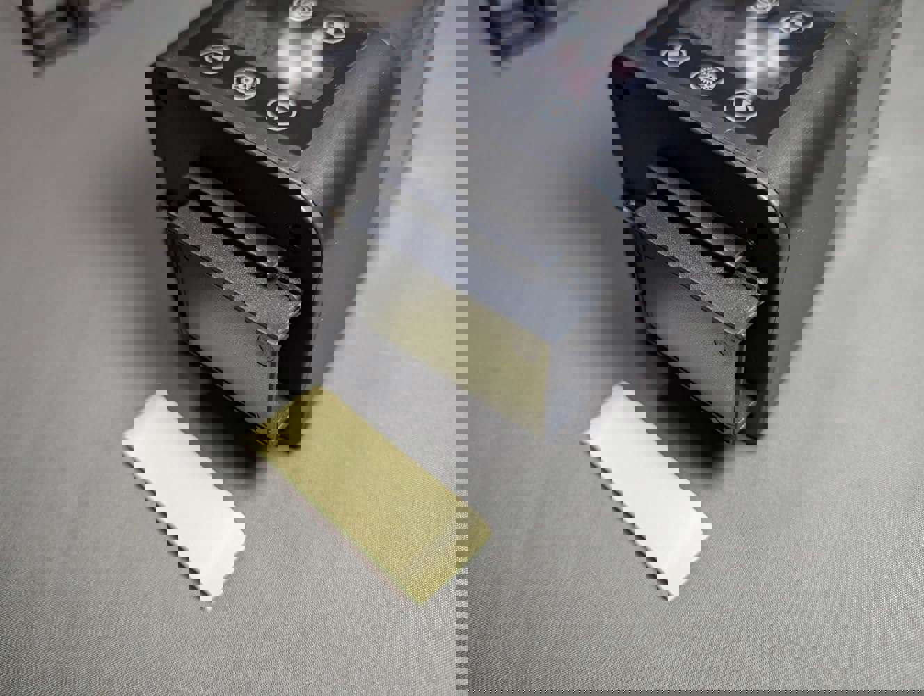 1543460