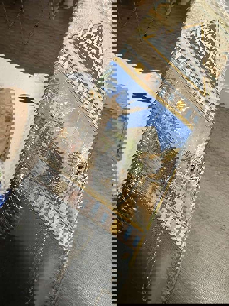 1542093
