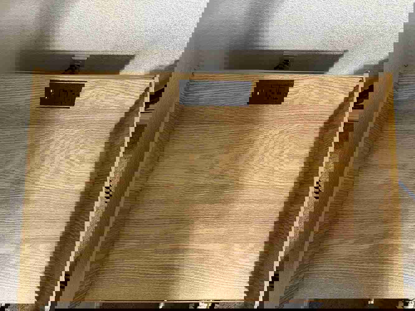 1547357