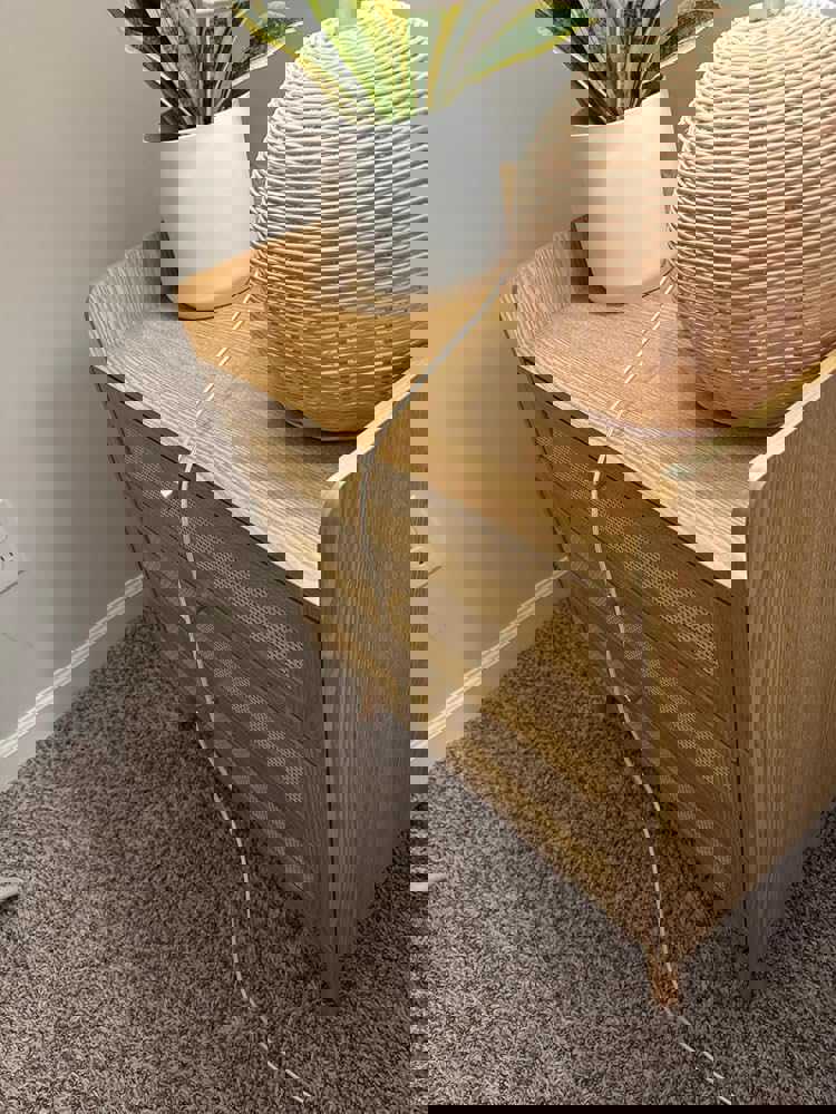 1547364