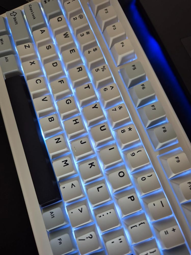 2528599