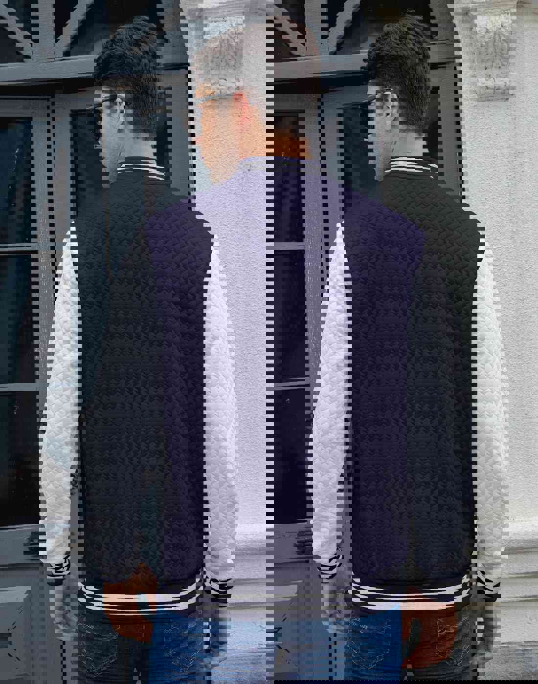 2530126