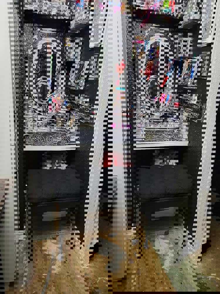 2863836