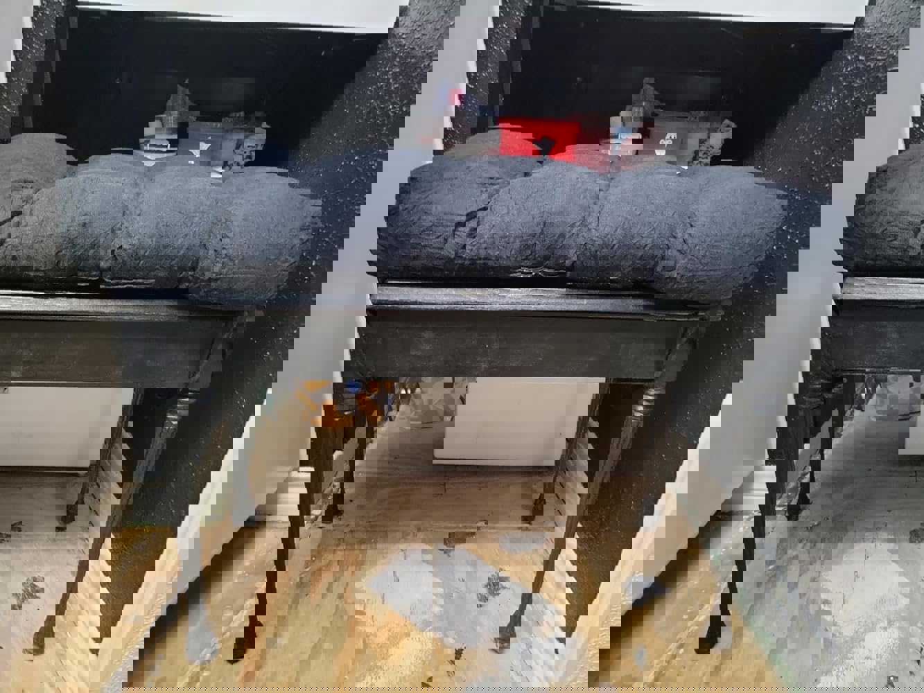 2863837