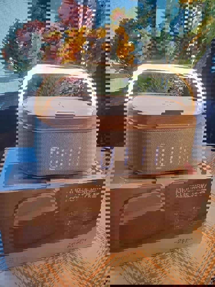 2884276