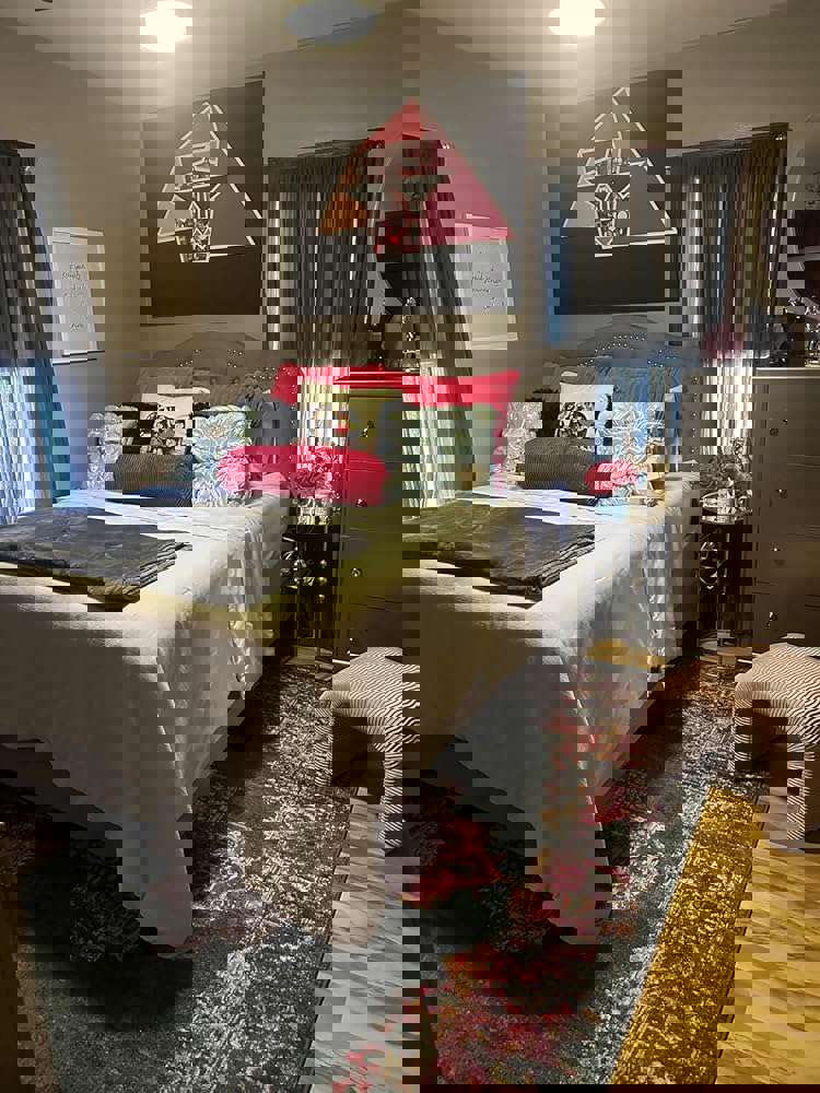 2884138