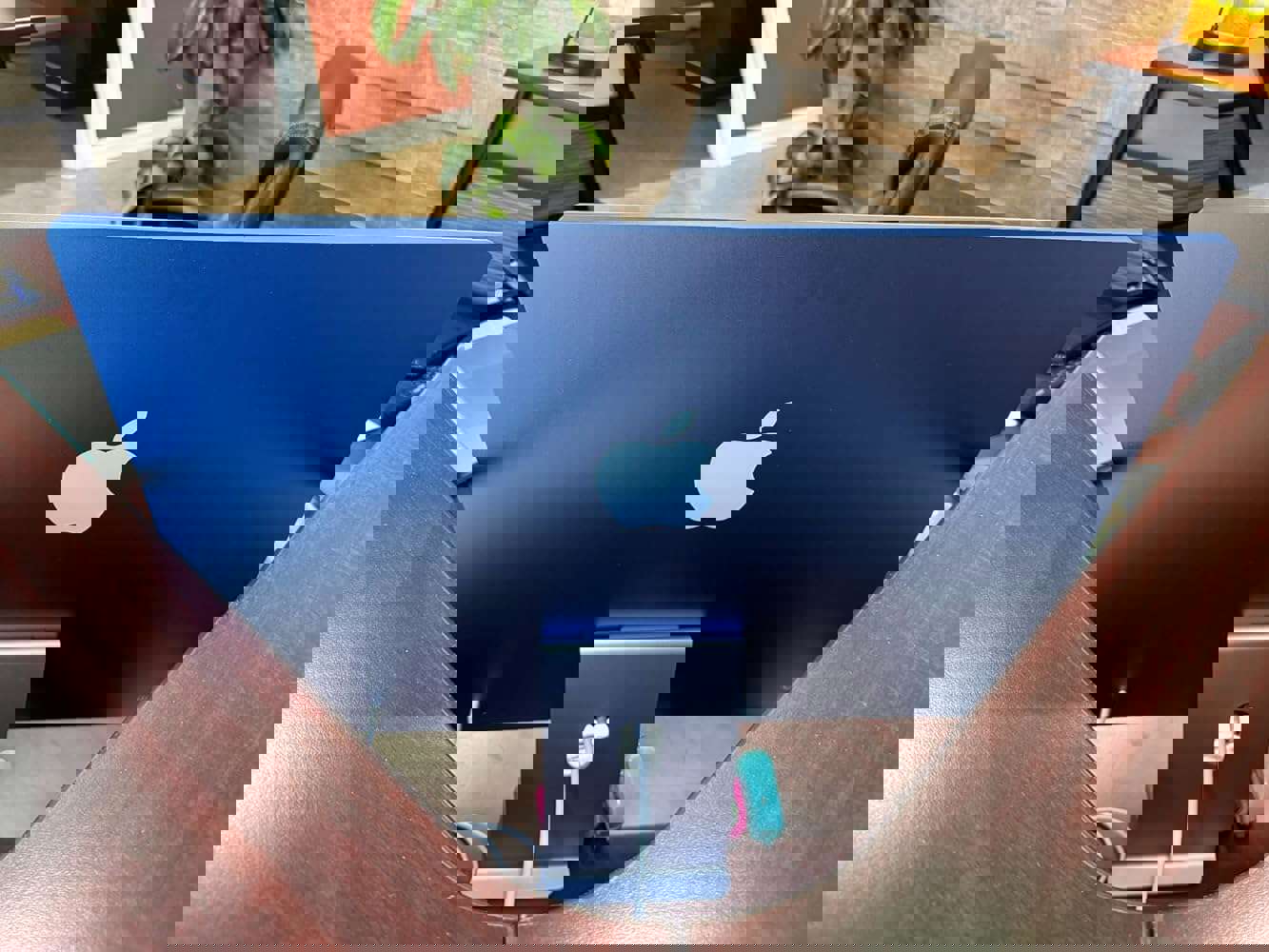 2884099