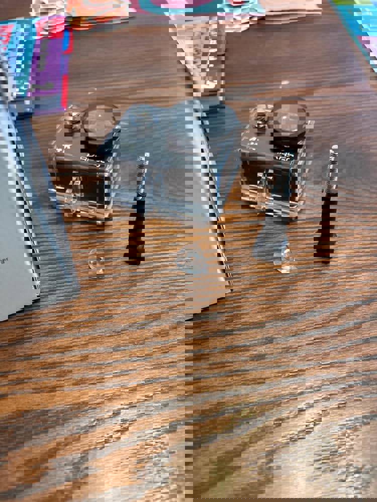 2884351