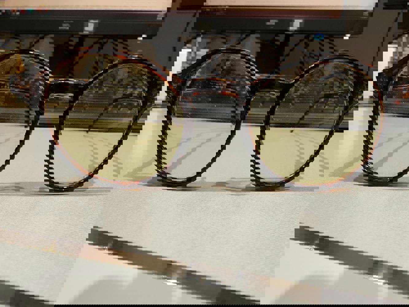 2884777