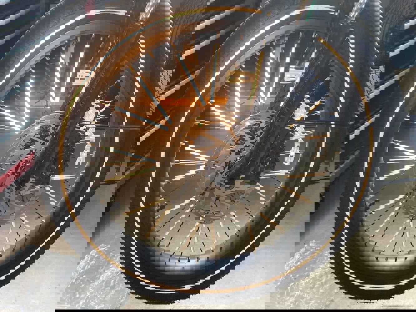 2897924