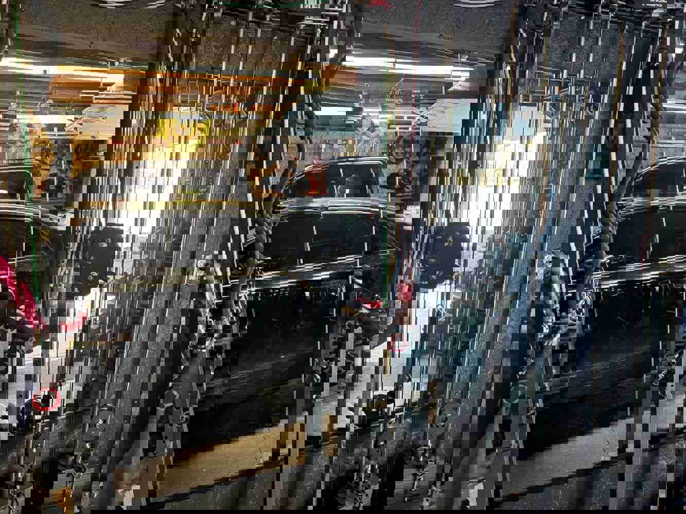 2898718