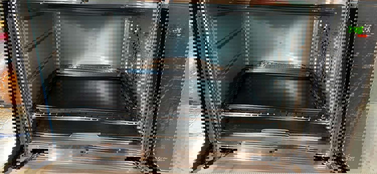 2983327