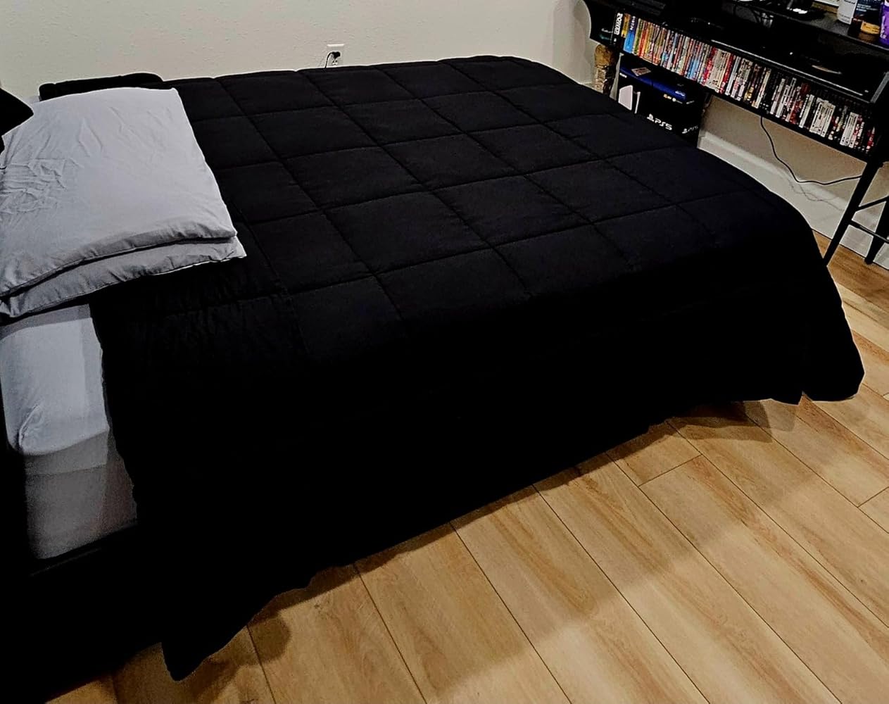 COHOME King Size Cooling Comforter - Down Alternative Duvet Insert with Anti-Clump Tech &amp;amp; 8 Tabs, All-Season Reversible Luxury Hotel Bedding - Gifts for Women/Men, White 90x102 inches