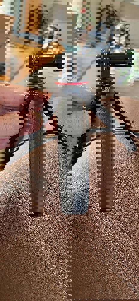 3048647
