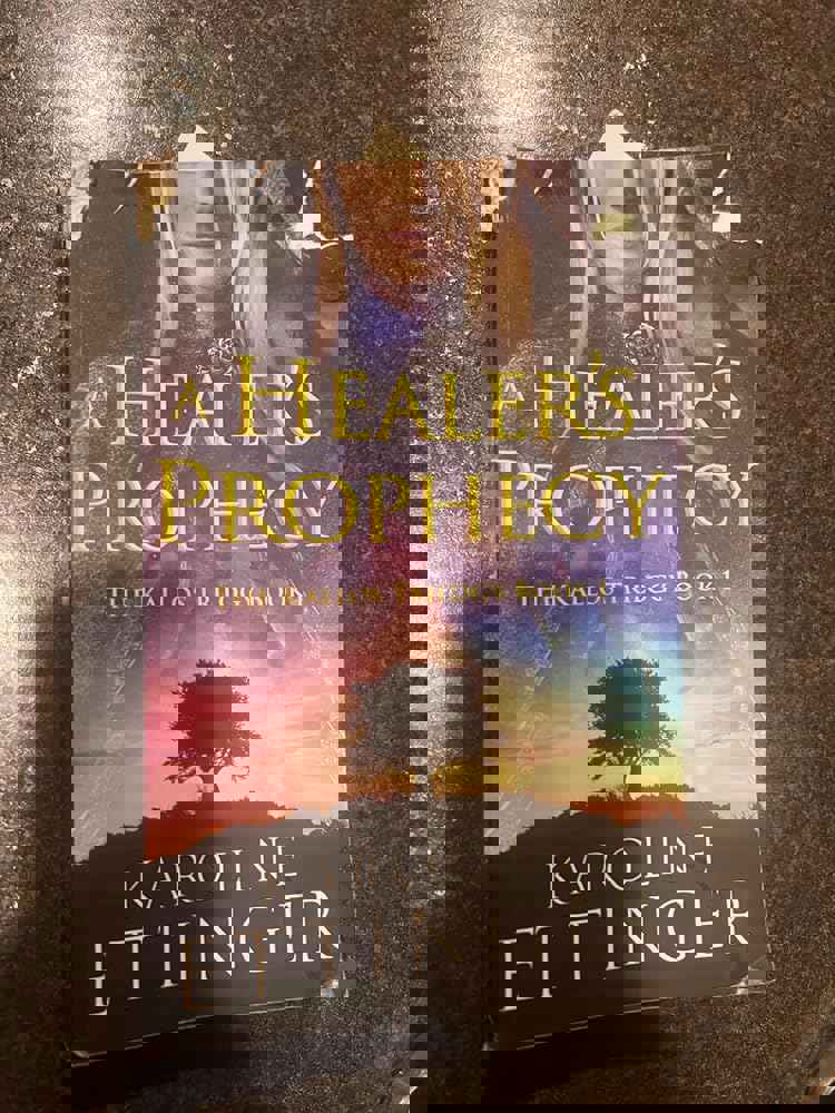 A Healer&#39;s Prophecy (The Kallos Trilogy Book 1)