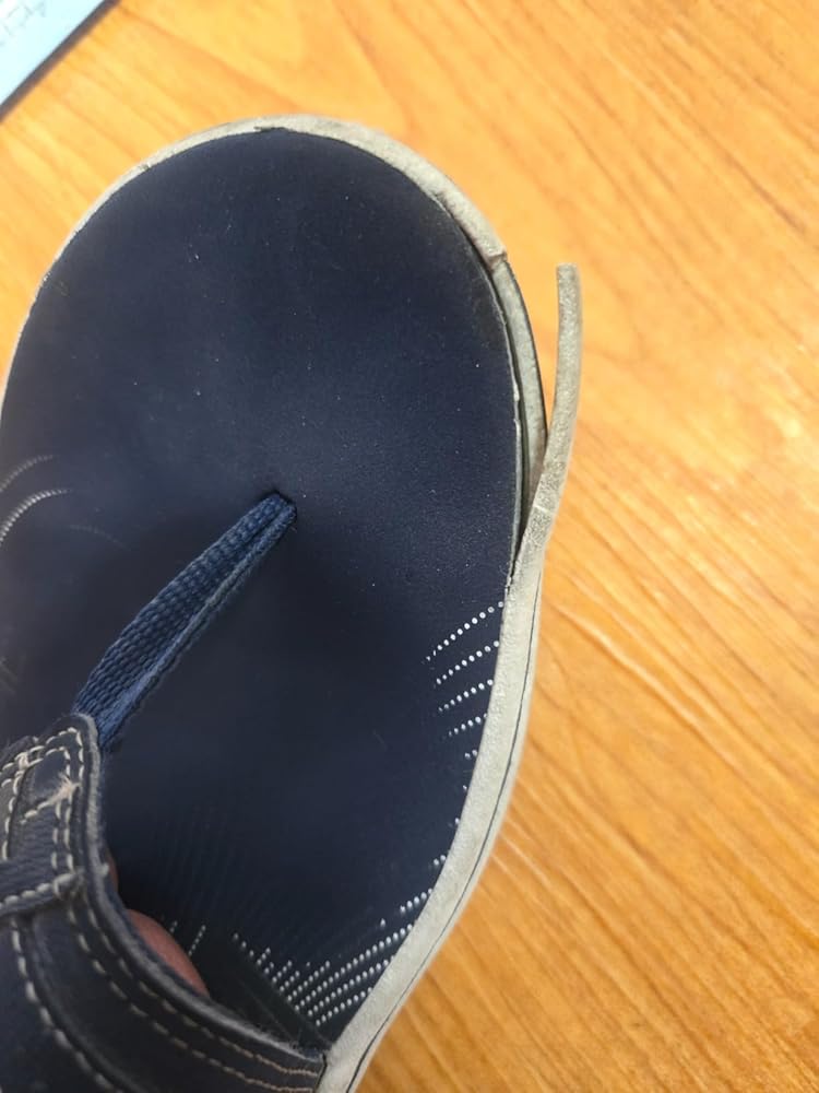 Clarks Women&#39;s Breeze Sea Flip Flop