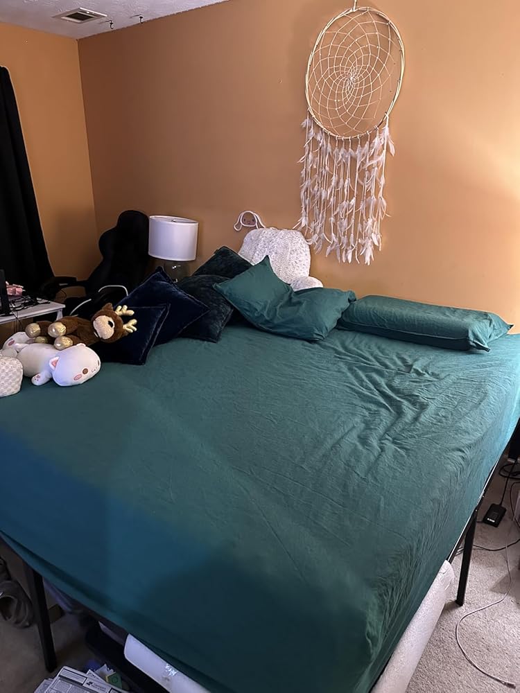 OnlySet 4Pcs Organic Linen Sheets Queen Size, 100% French Linen from Normandy, Breathable &amp;amp; Durable Dark Green Queen Sheet Set with 16 Inch Deep Pocket, 1 Flat Sheet, 1 Fitted Sheet, 2 Pillowcases