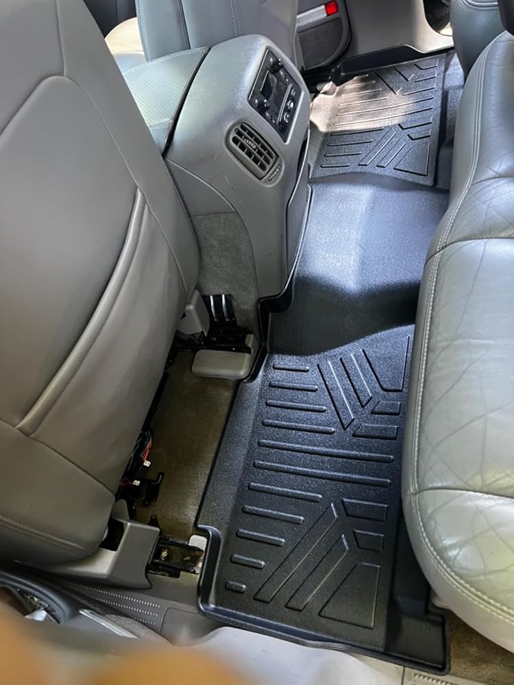 MAXLINER Floor Mats Liner Set Compatible with 1999-2007 Silverado/Sierra 1500/2500/3500 Crew Cab / 2000-2006 Escalade/Suburban/Yukon XL