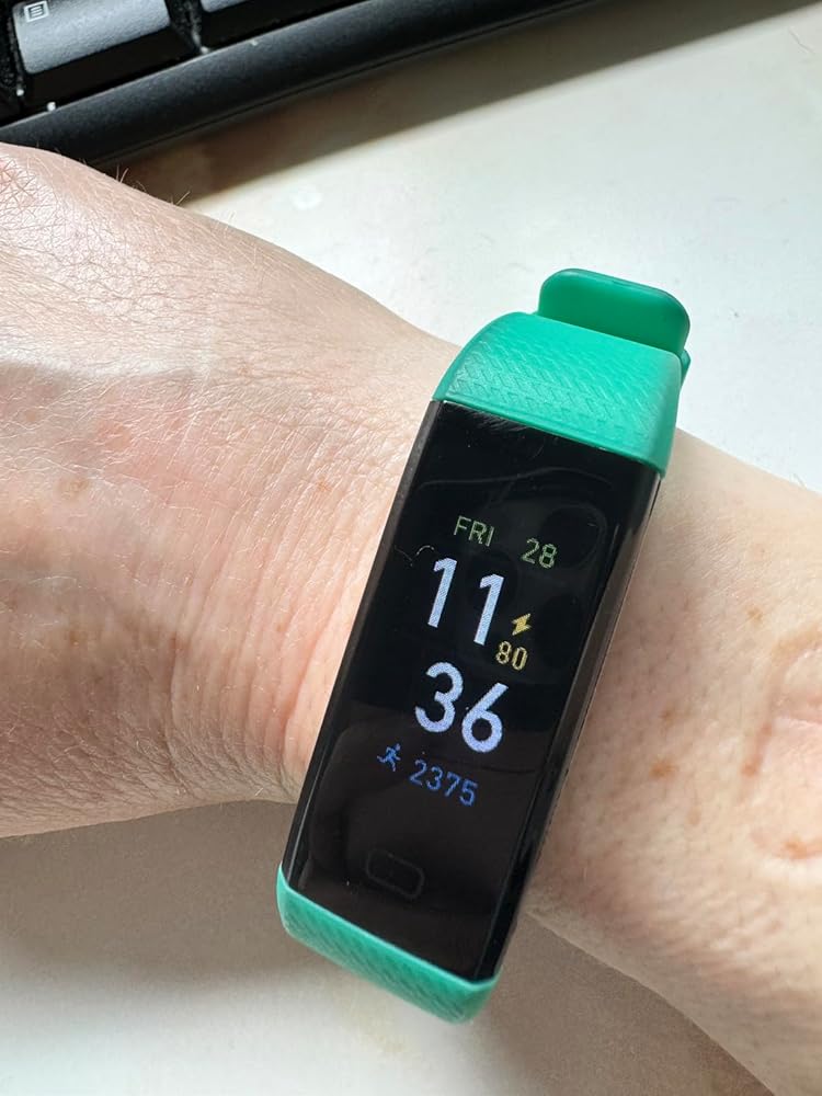 ENGERWALL Fitness Tracker with Step Counter/Calories/Stopwatch, Activity Tracker with Heart Rate Monitor, IP68, Health Tracker with Sleep Tracker, Smartwatch, Pedometer Watch for Women Men Kids